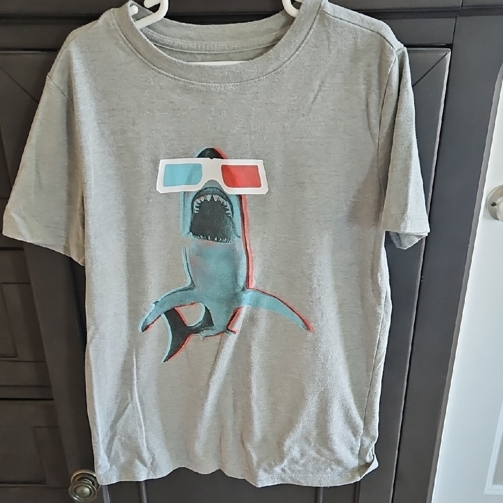 Cat & Jack Gray T-Shirt with Shark and 3D Glasses